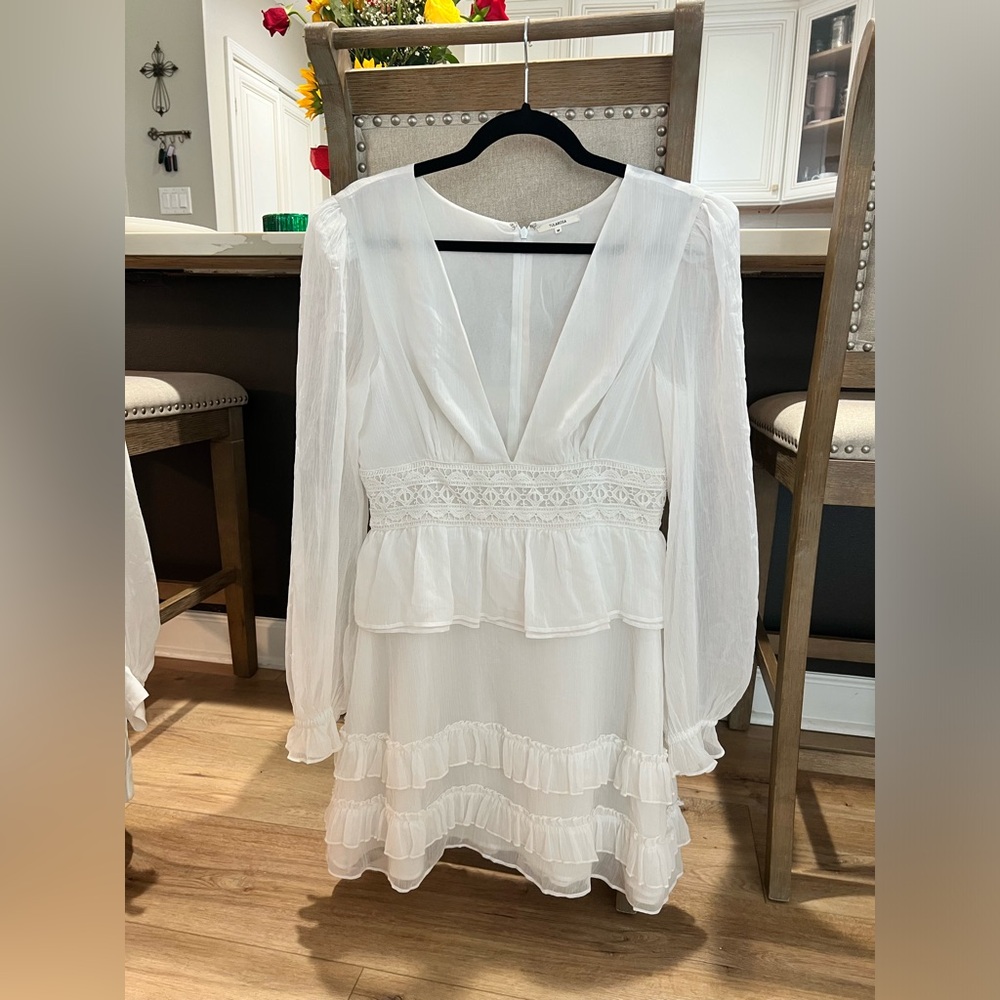 Tularosa dress size medium